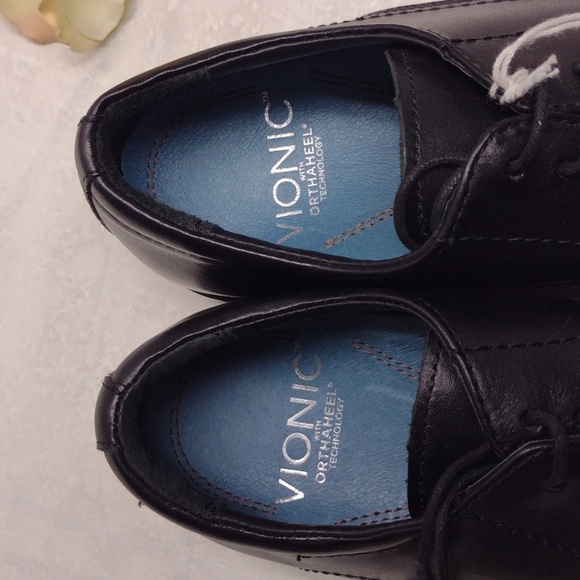 Vionic shoes men formal style  size 7 black color - Picture 3 of 16